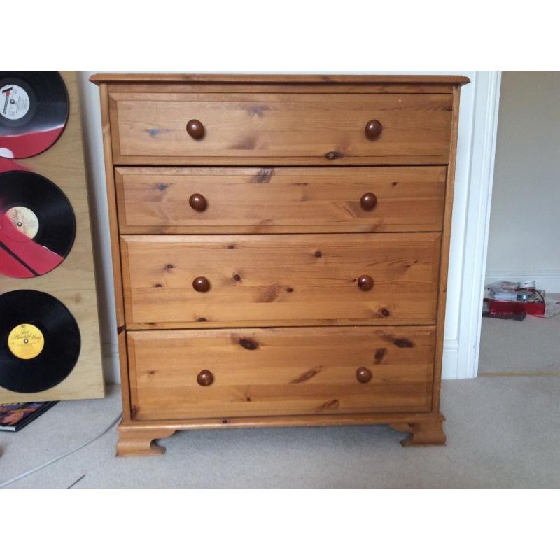 Solid Pine Chest of drawers, 4 drawer, storage, wooden handles