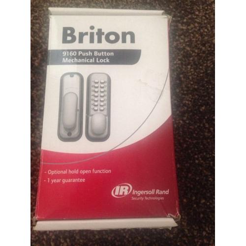 Briton push button lock
