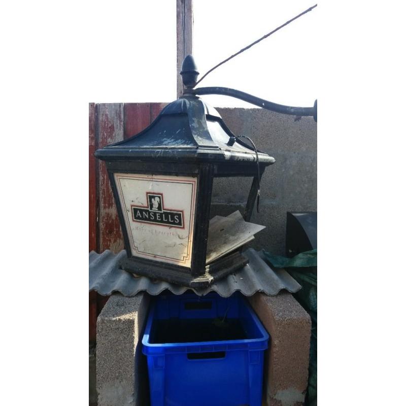 large outdoor lamps