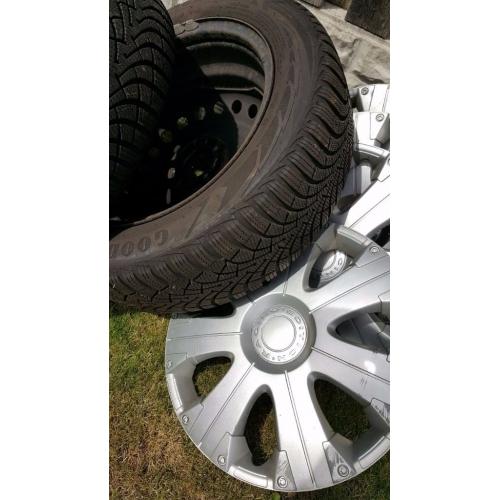Goodyear ultra grip 9 winter tyres on rims