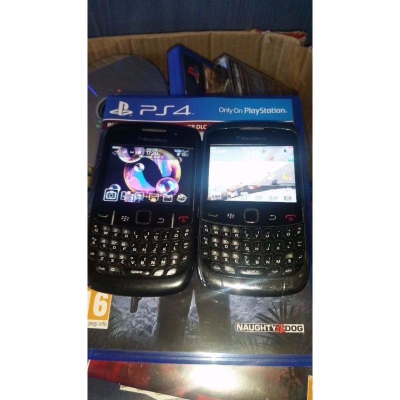 2 blackberrys for sale / will sell together or will split