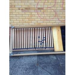 Electric BED good quality bed with nice wooden sprung slats.