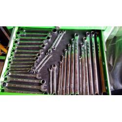 Snap-on tool box, bluepoint trolly & tools for sale.