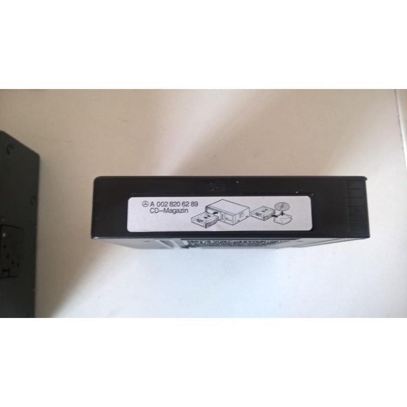 MERCEDES A203 870 33 89 CD AUTO CHANGER MC3520 PLUS CARTRIDGE (takes 6 CDs)