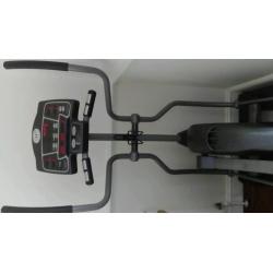 Cross Trainer