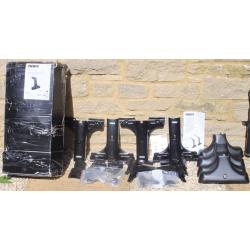 Thule 420 High Foot Pack For Guttered Roofs.
