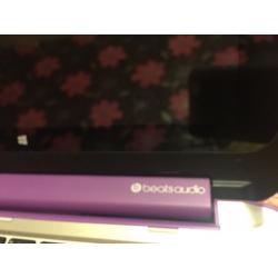 Beats hp laptop 500 gig with 4gb ram