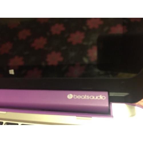 Beats hp laptop 500 gig with 4gb ram