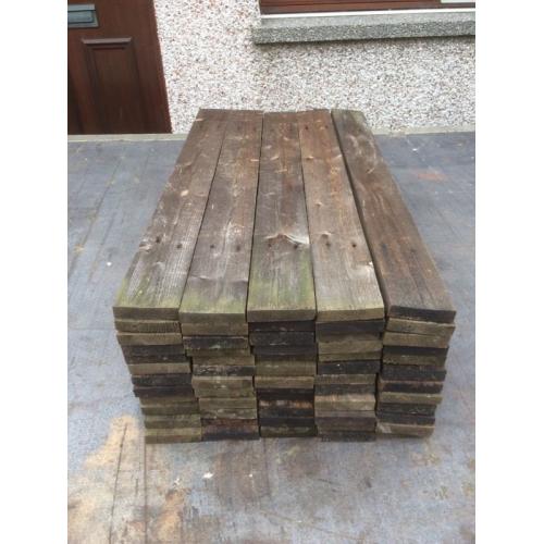 60 used fence boards