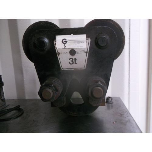 3 Ton extra heavy duty rolling beam clamp
