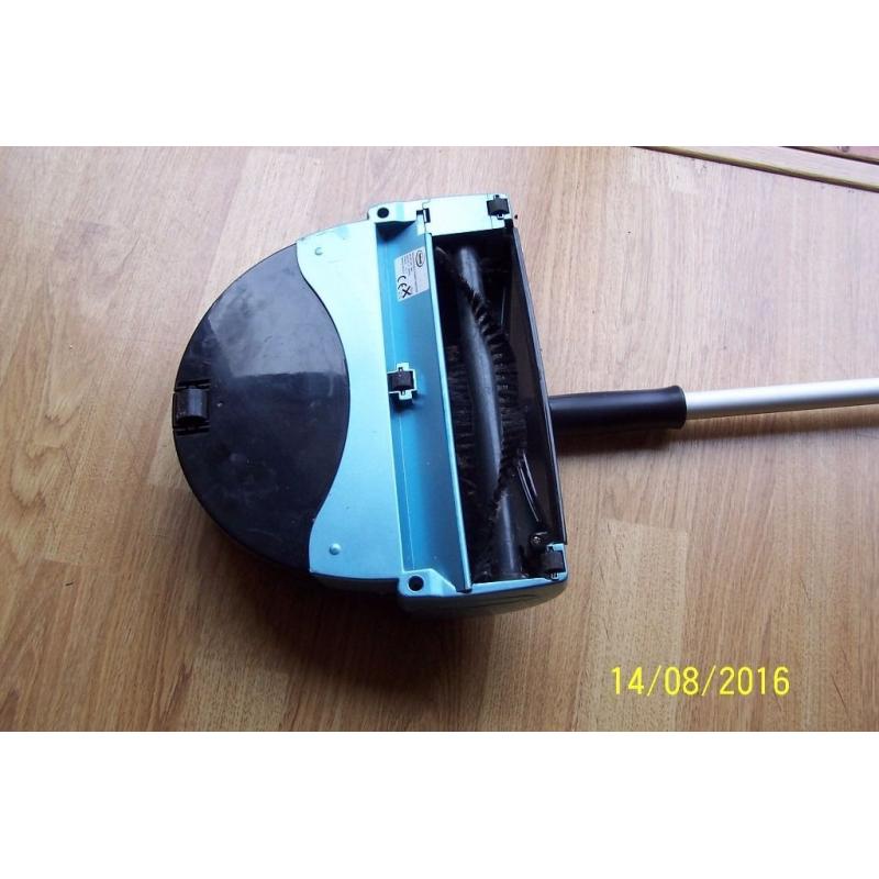 Ewbank Cordless carpet sweeper