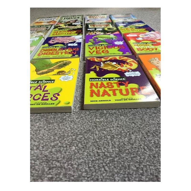 Horrible Science 16 Books Brand New