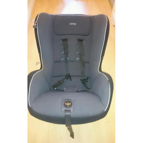 Mamas and papas Vito car seat