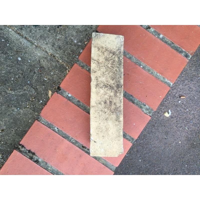 Air bricks