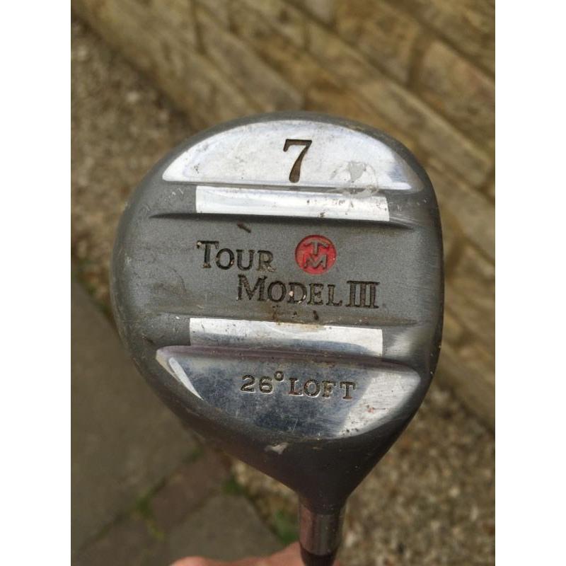 No. 7 Metal club