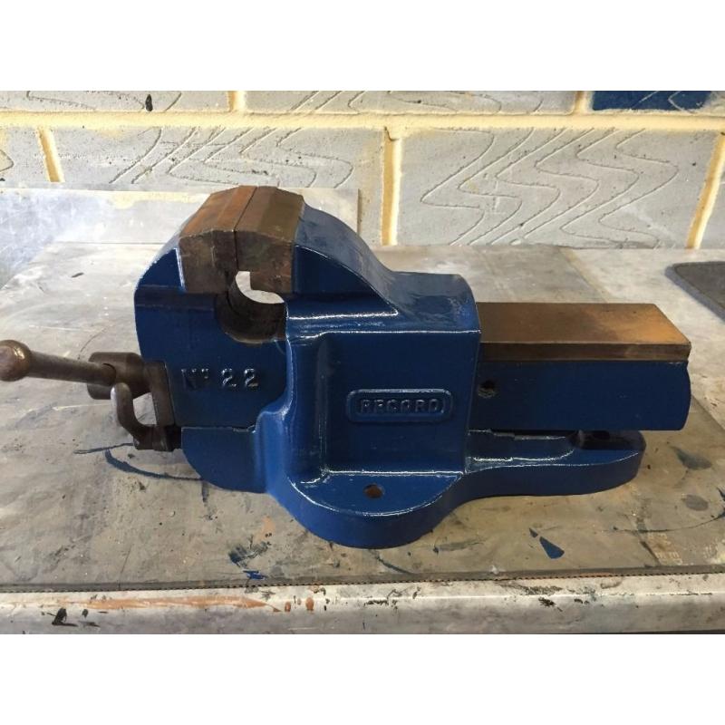 Record No 22 Heavy duty bench vice