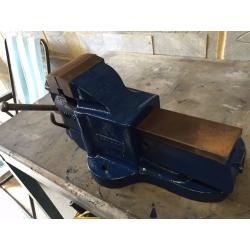 Record No 22 Heavy duty bench vice