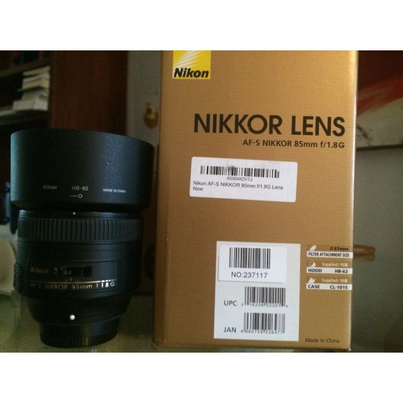 85mm Portrait Nikkor Lens AF-S f/1.8G - Great Condition