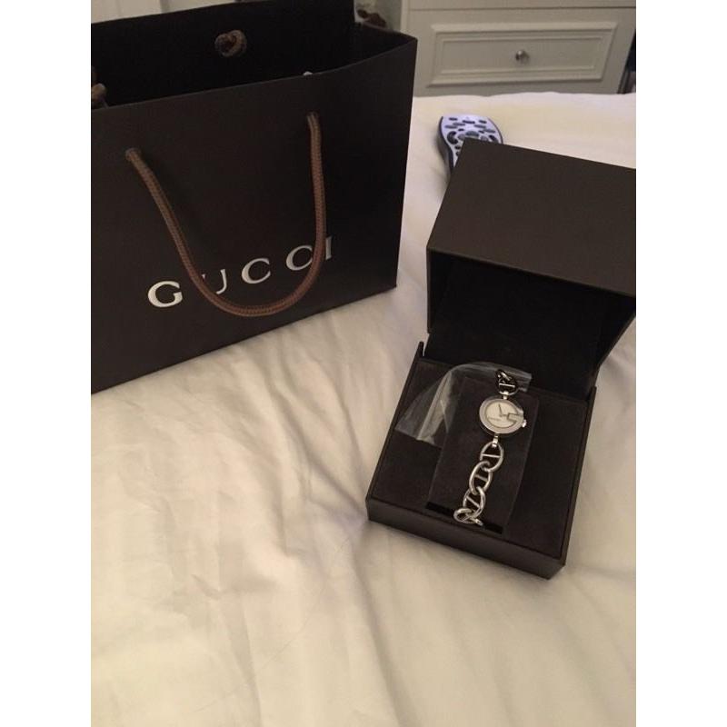 Ladies GUCCI charm bracelet watch - Rare white pearl flower face with diamond
