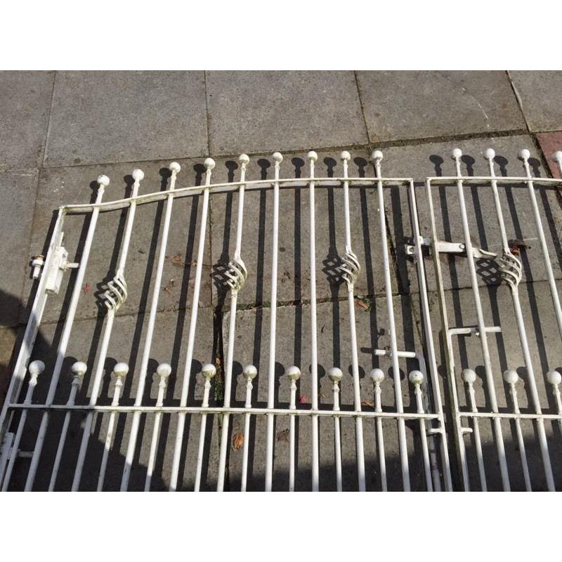 Cast Iron Drive Gates