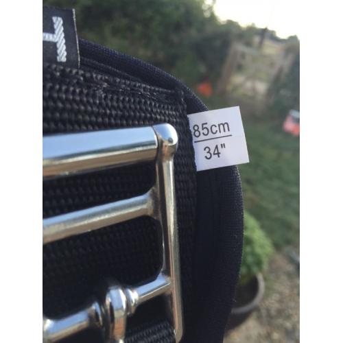 Dressage girth