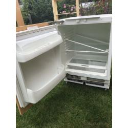 Integrated fridge