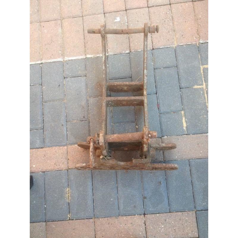 Fuller 7 hole tractor hitch