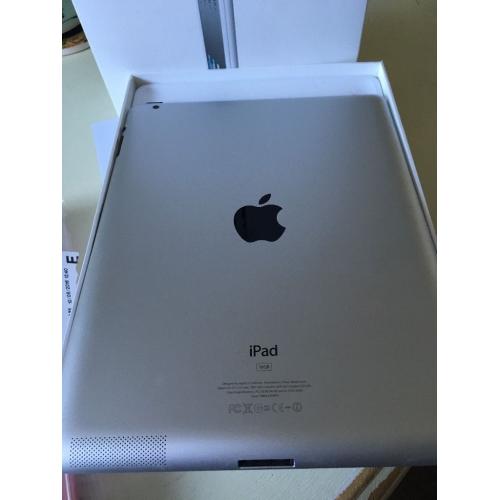 Well cared for IPad 2 -16GB white