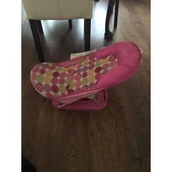 Newborn bath seat