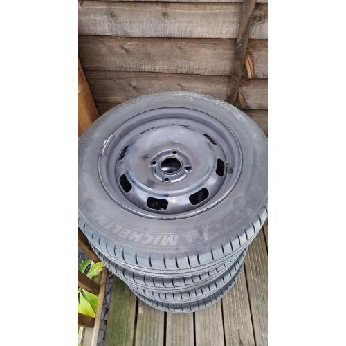 4 185/65R15 Michelin Tyres