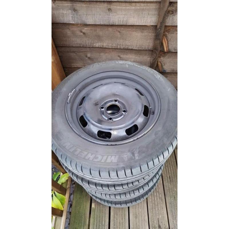 4 185/65R15 Michelin Tyres