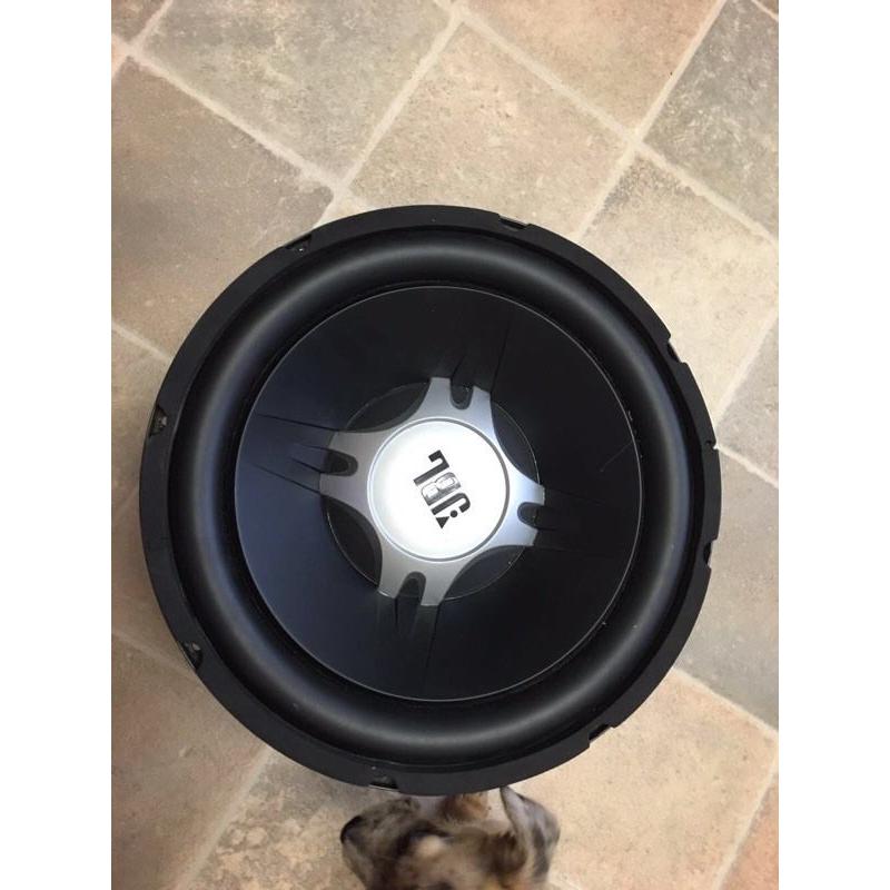Sub woofers and amp wire and head unit