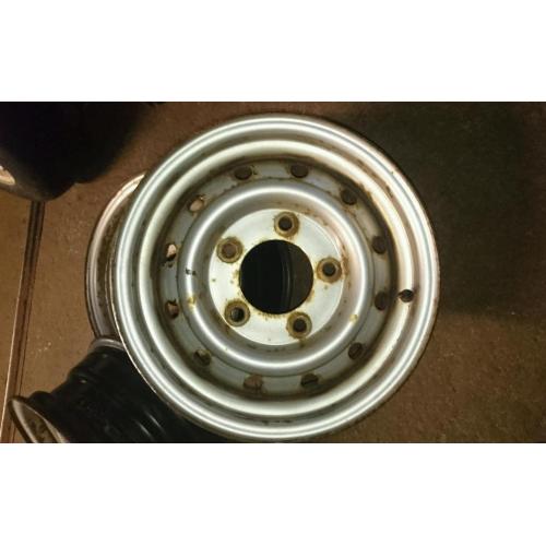 Landrover wheels