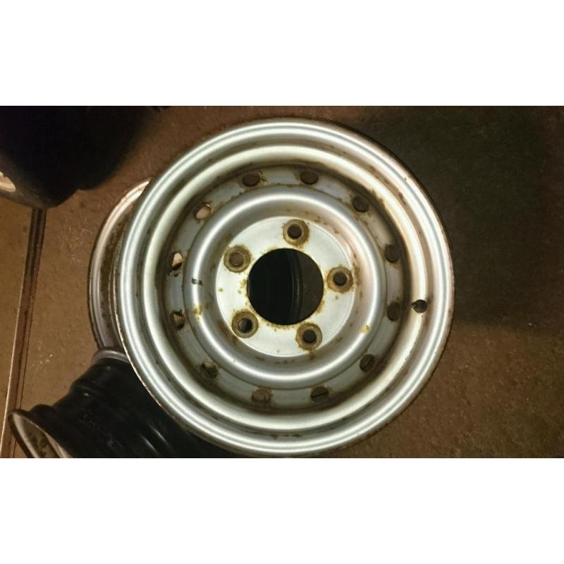 Landrover wheels
