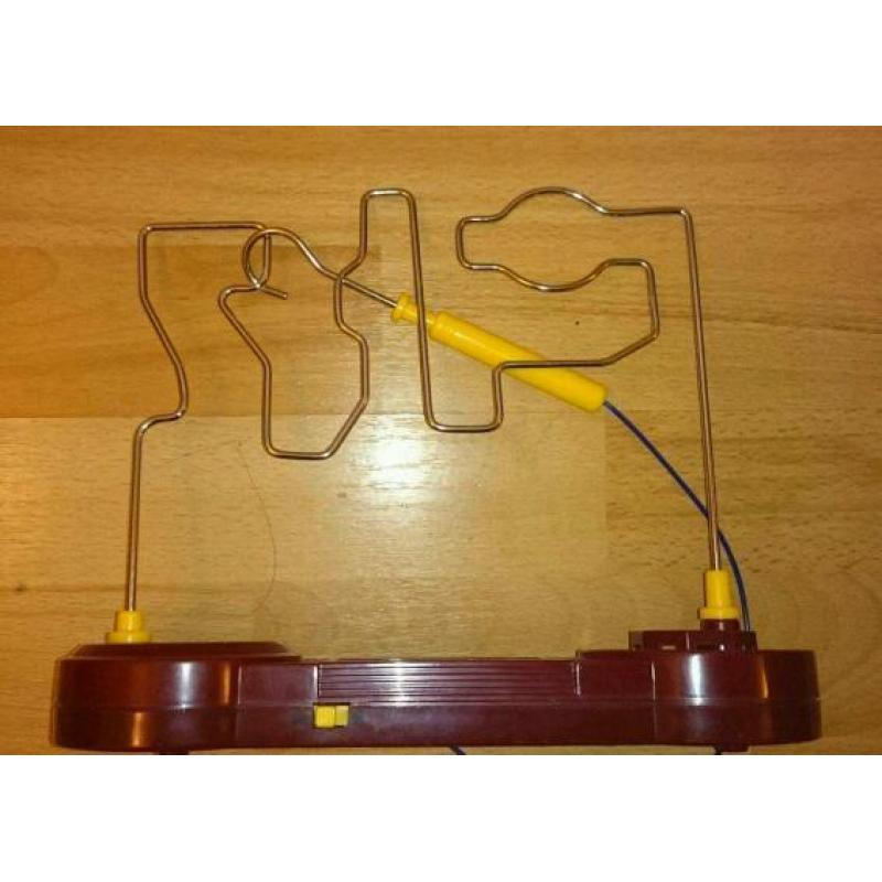 Electronic buzz game.