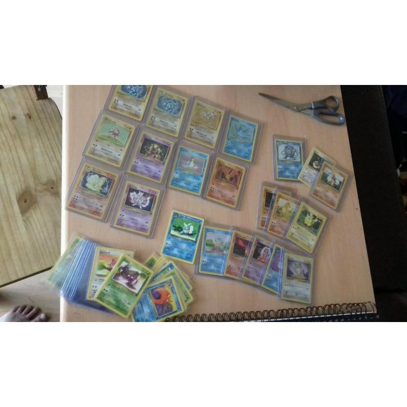 Original 1995 Pokemon cards with 8 shinys! And rares
