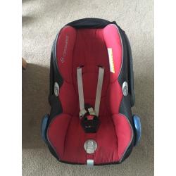 Maxi cosi cabriofix car seat