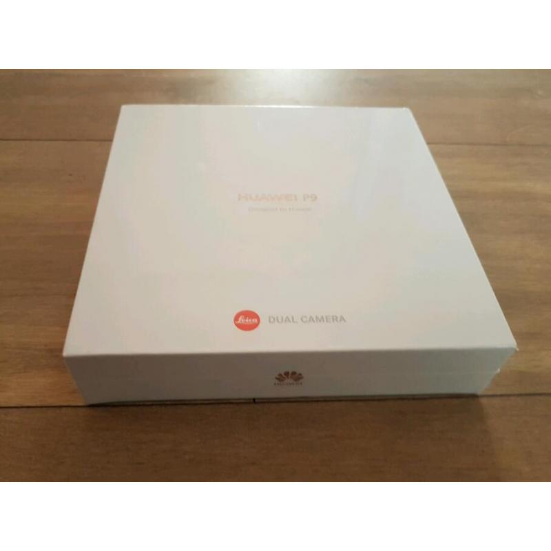Huawai P9 Titanium Grey Unlocked New & Sealed