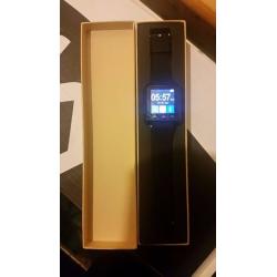 BLUETOOTH SMART WATCH / NEW IN THE BOX / FOR SALE OR SWAPS