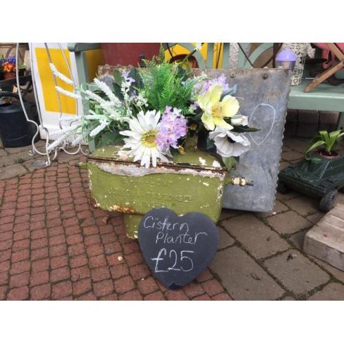 Cistern planter rustic prop garden display country farmhouse up-cycle pots vintage