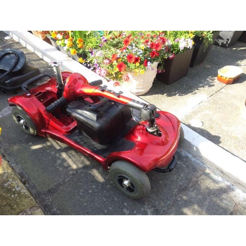 Fold flat 18 stone mobility scooter excellent working order