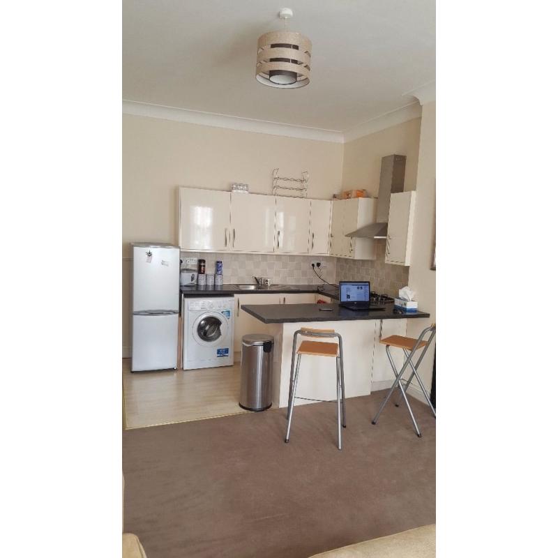 double bedroom in flat with bathroom
