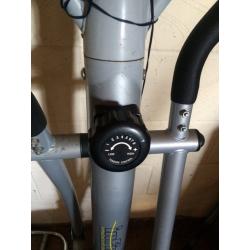 Cross trainer