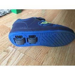 Heelys boys size 2