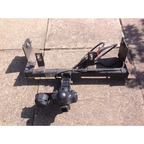Peugeot 106 towbar