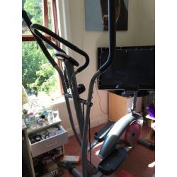 Cross trainer exercise bike