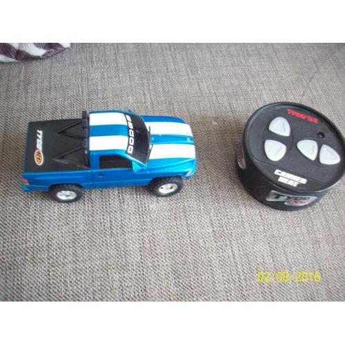 LEGO BIONICLES.TYCO R/C CAR. NINJA TURTLES AROURED VILLAIN,4 LEGO BIONICLES