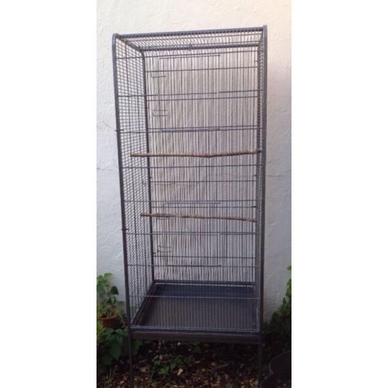 Big wire bird cage VGC