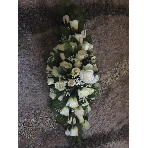 Rose wedding top table decoration
