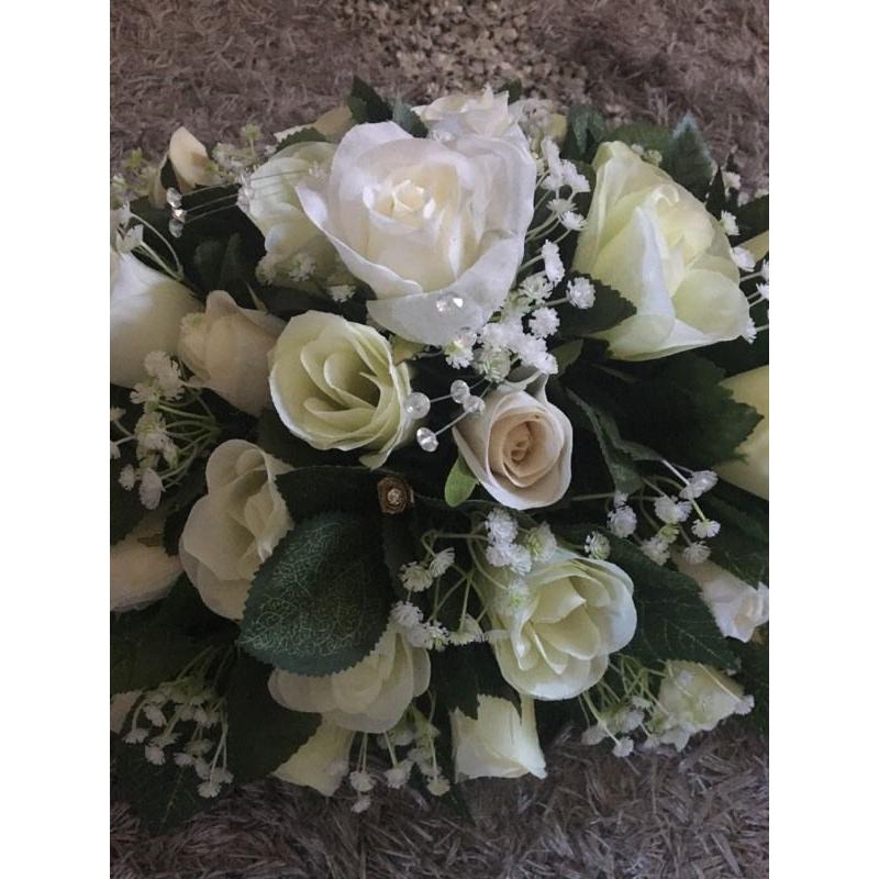 Rose wedding top table decoration